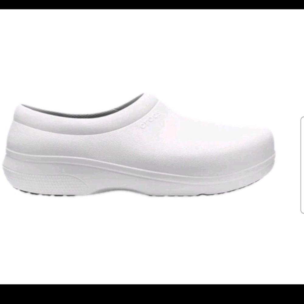 Crocs Unisex Relaxed Fit On The Clock Work Slip On Shoe Slip Resistant M4 W6